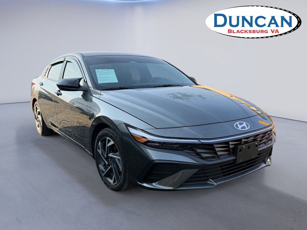 2025 Hyundai Elantra SEL Sport