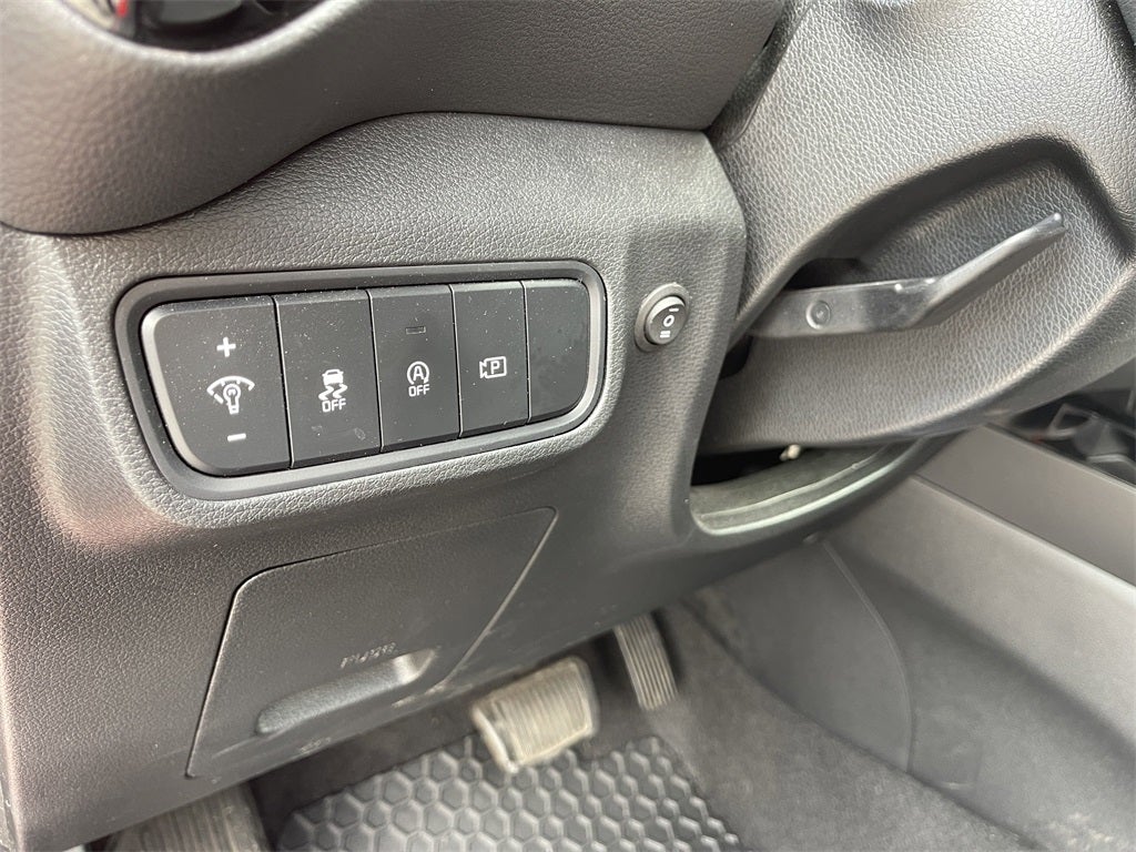 2023 Kia Soul REAR ENTER HANDICAP LIFT