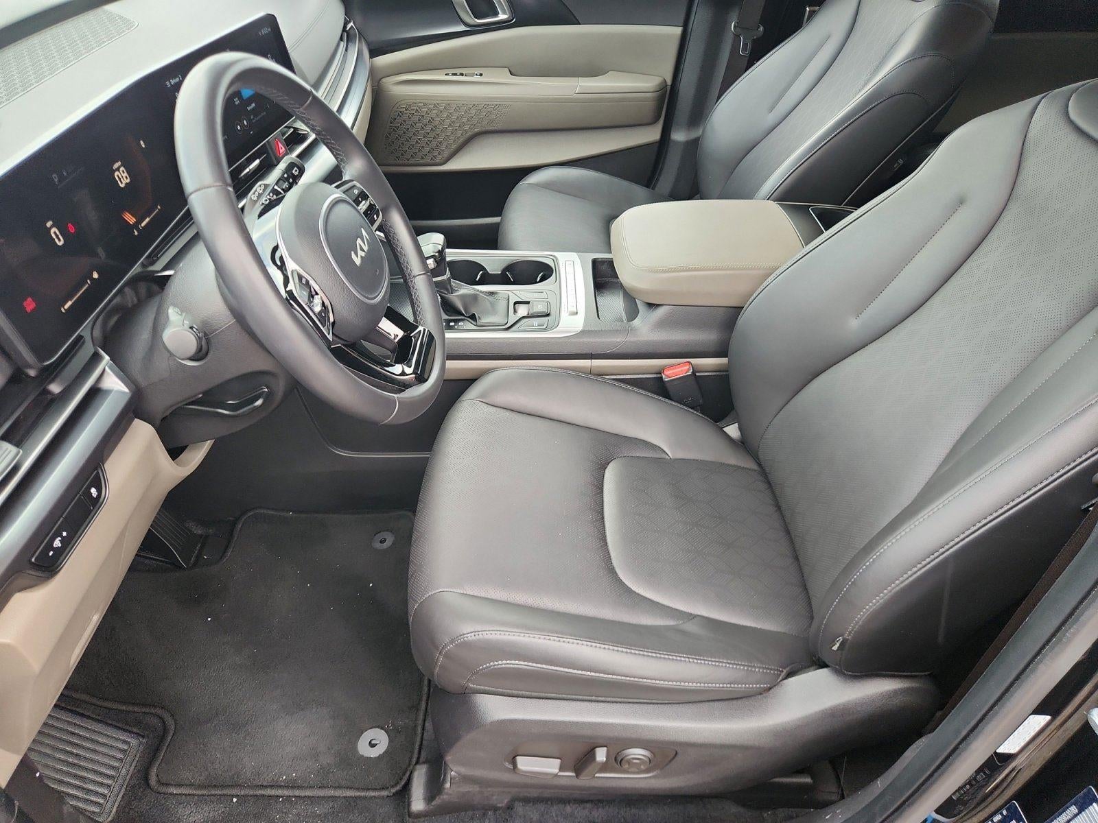 2025 Kia Carnival LXS