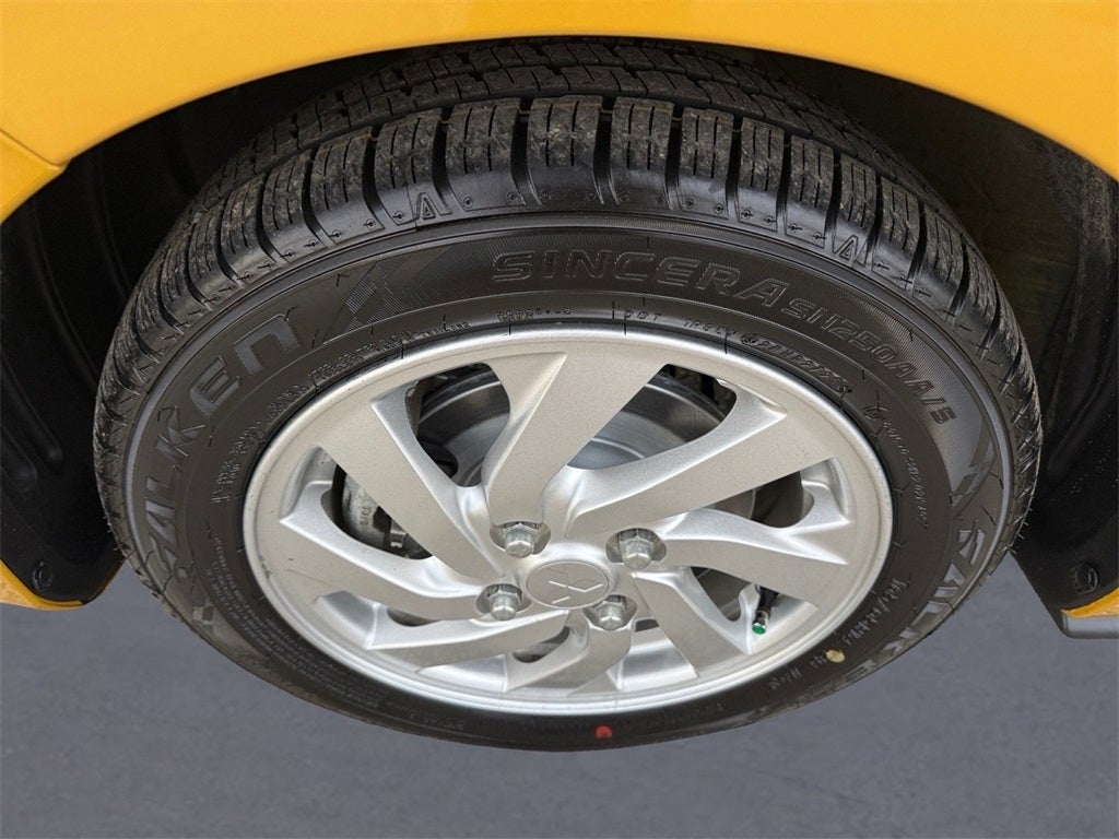 2022 Mitsubishi Mirage LE