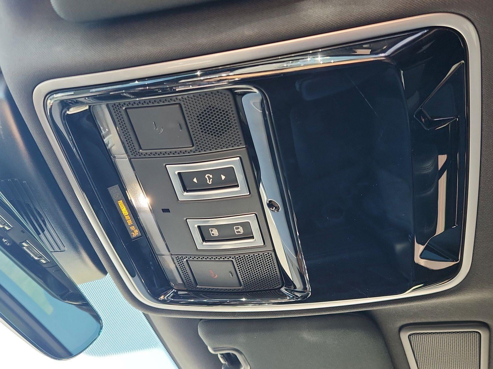 2021 Land Rover Range Rover Base
