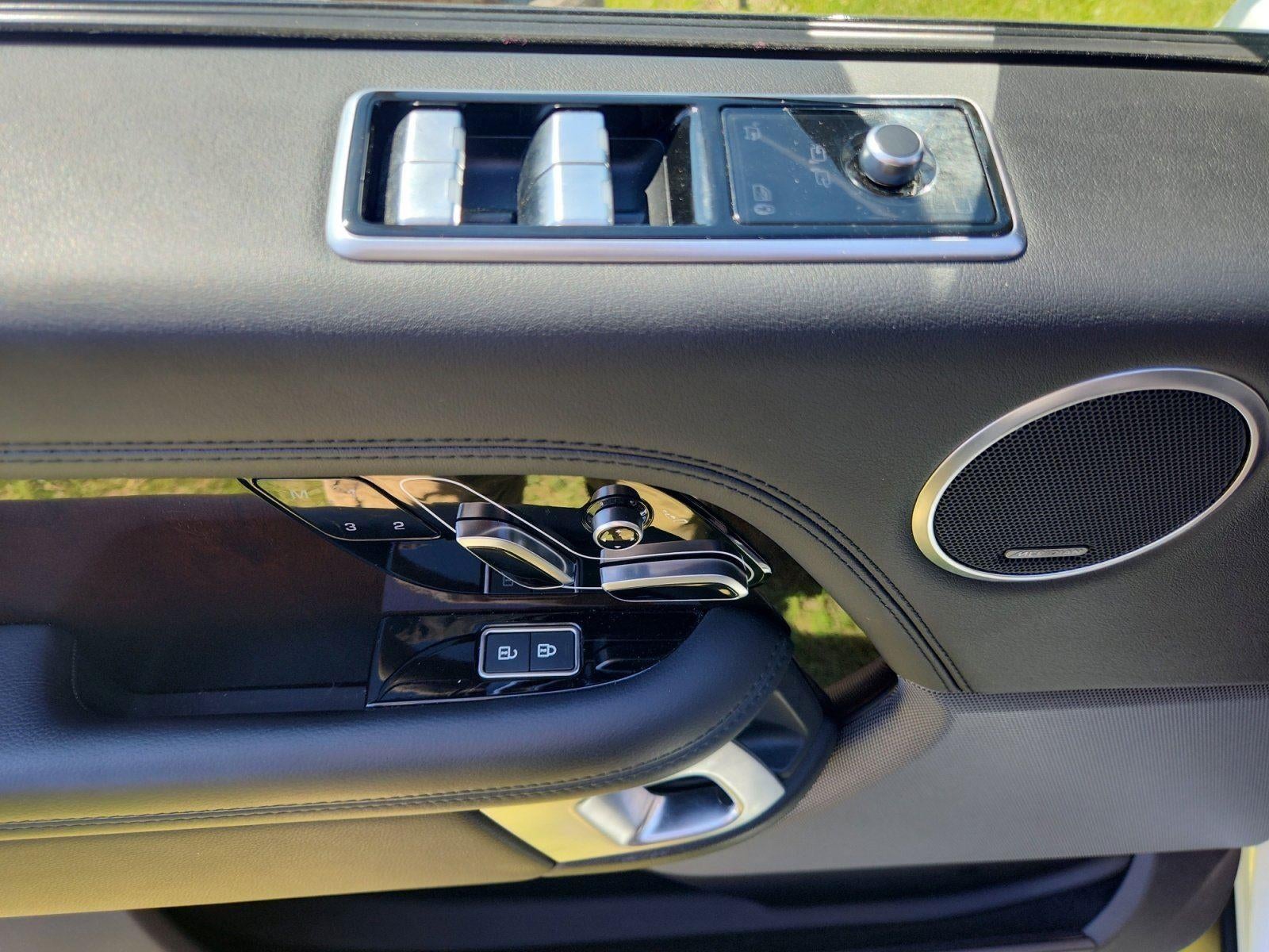 2021 Land Rover Range Rover Base