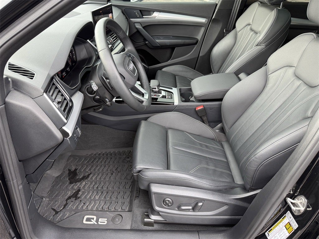 2024 Audi Q5 45 S line Premium quattro