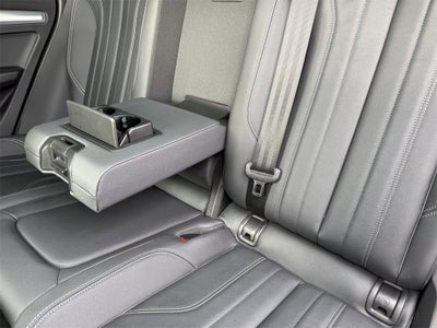 2024 Audi Q5 45 S line Premium quattro