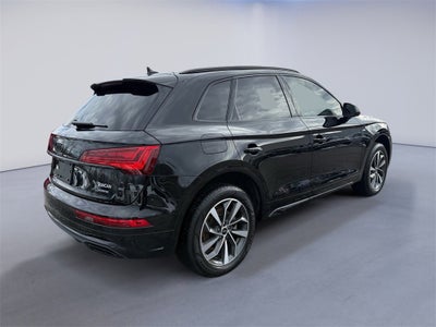 2024 Audi Q5 45 S line Premium quattro