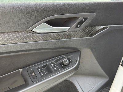 2022 Volkswagen Golf R Base