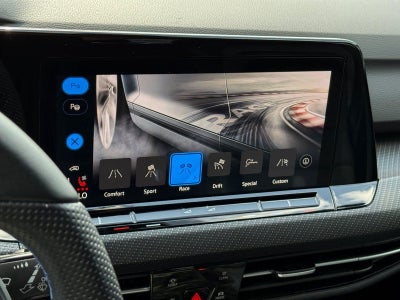 2022 Volkswagen Golf R Base